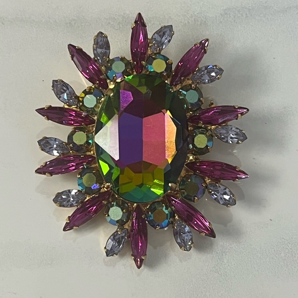 DiMartino Originals vintage pendant/pin brooch